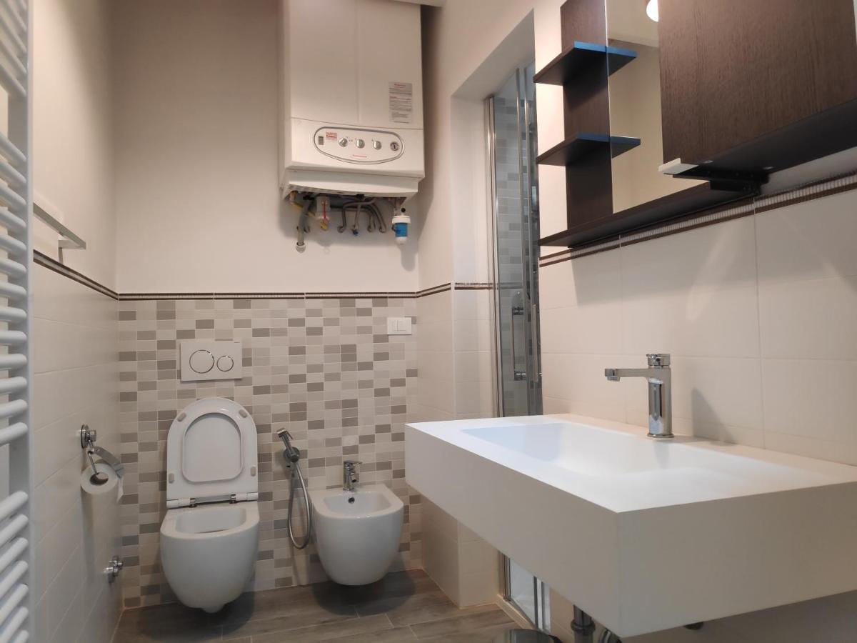 Casadei Guest House Stazione Bologna Buitenkant foto