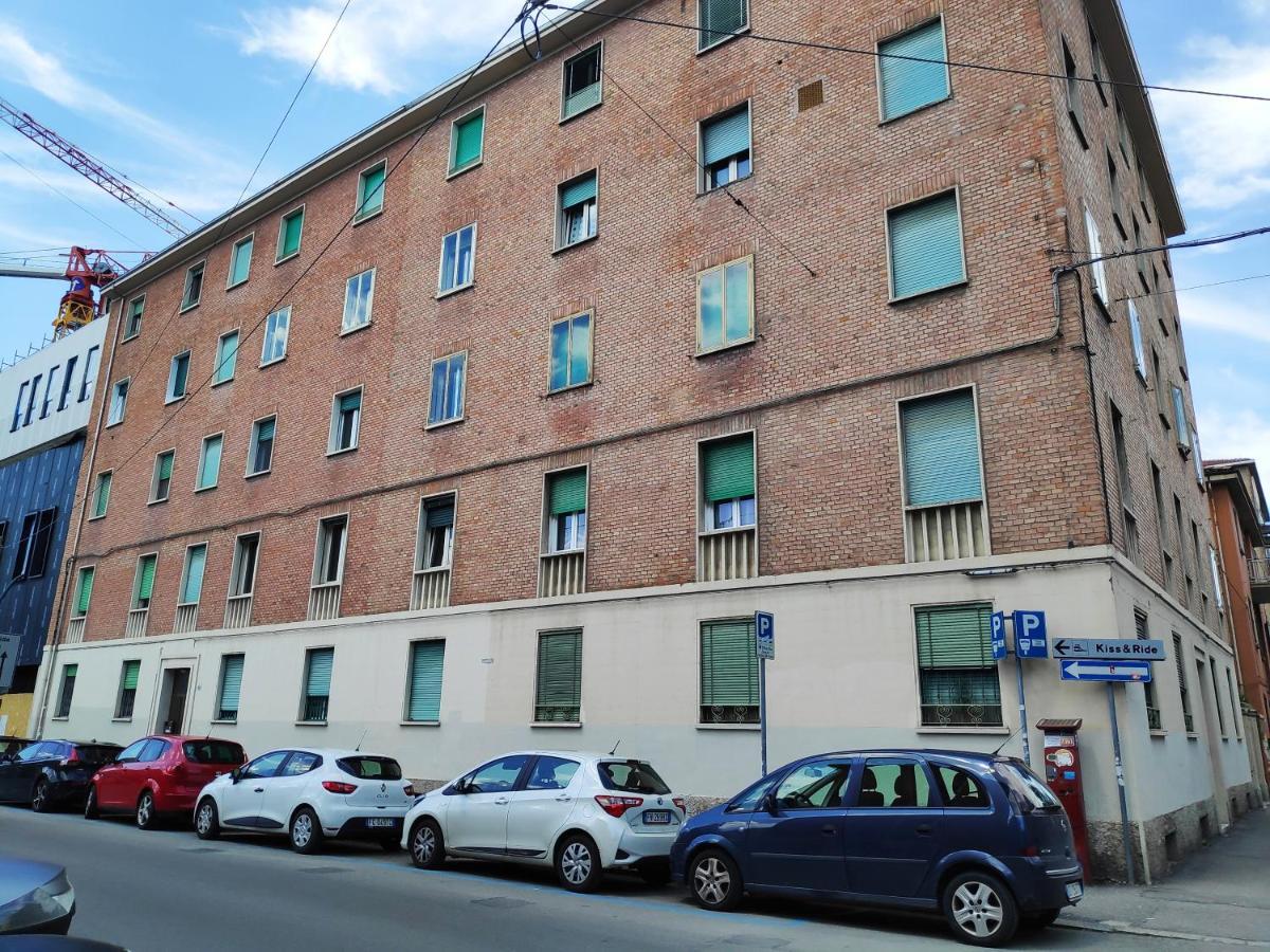 Casadei Guest House Stazione Bologna Buitenkant foto